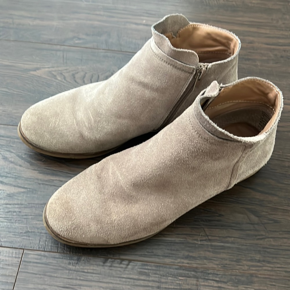 Steve Madden booties